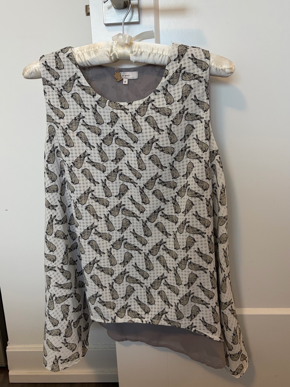 Cream and Grey Rabbits Print Top – Size S/M